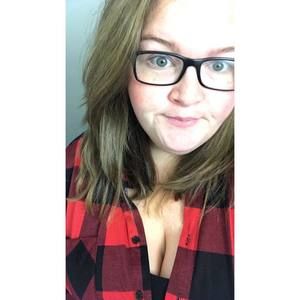 Meet your Posher, Courtney